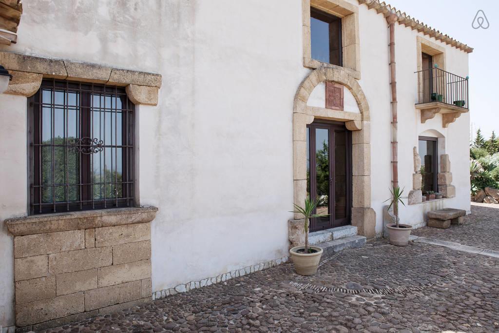 Bed and Breakfast Casale Alma Marsala Exterior foto