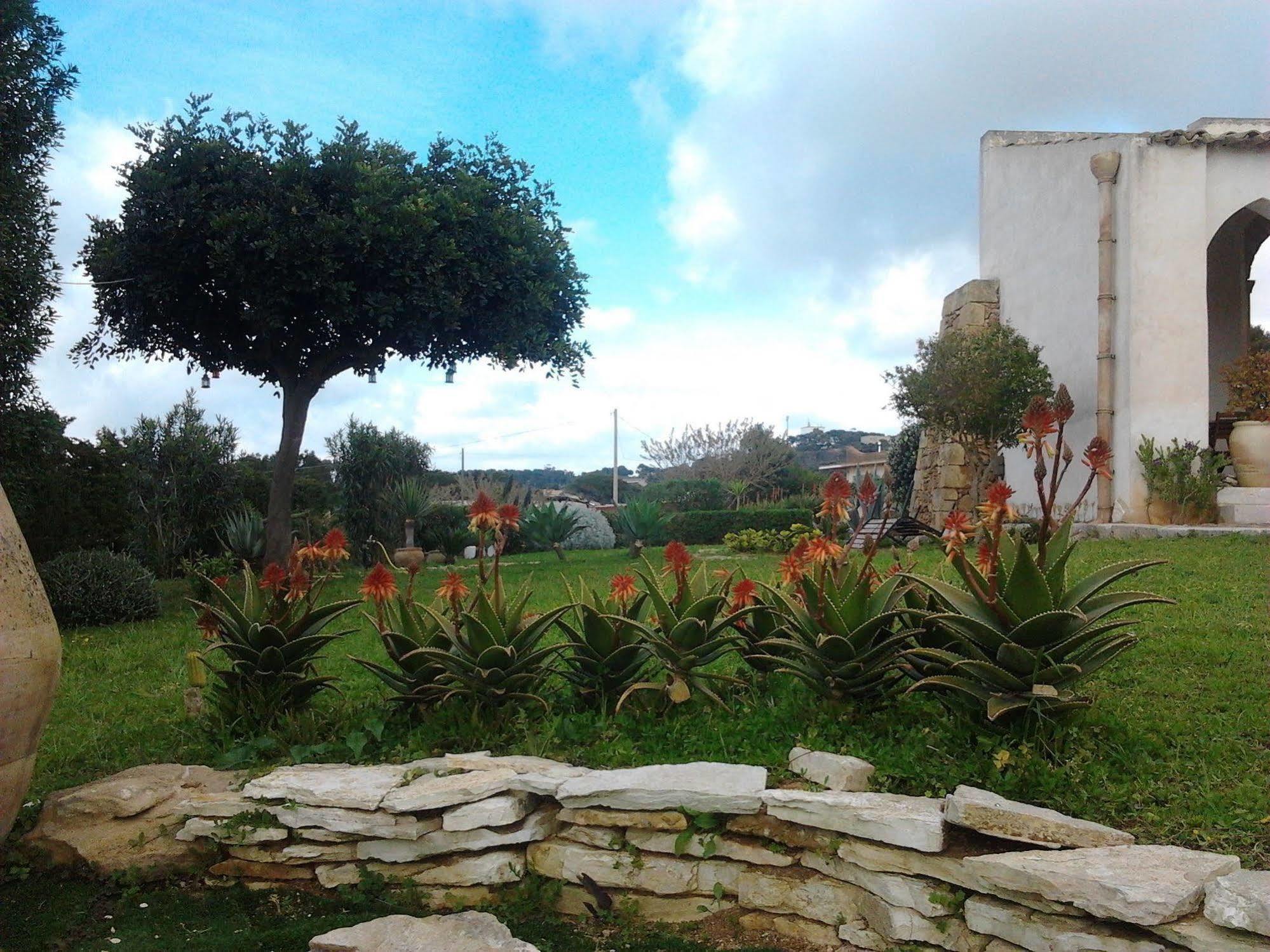 Bed and Breakfast Casale Alma Marsala Exterior foto